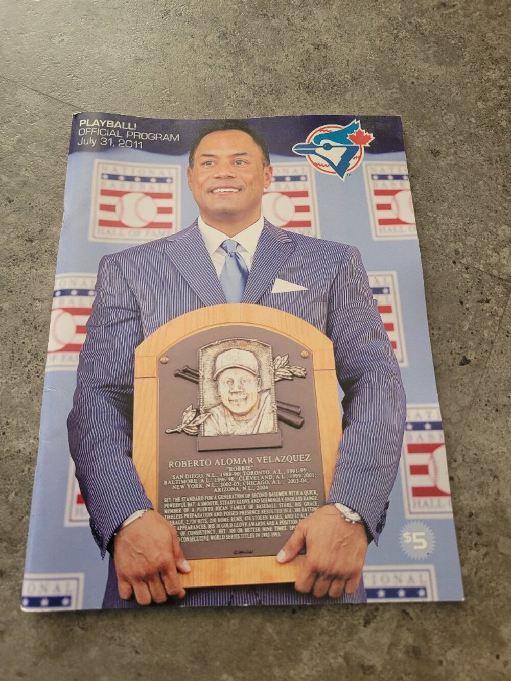 Toronto Blue Jays Roberto Alomar Hall of Fame 2011 Official Program MLB Collecti